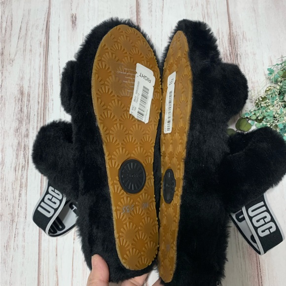 Womens UGG Oh Yeah Slide Sandal - Black - Picture 11 of 13